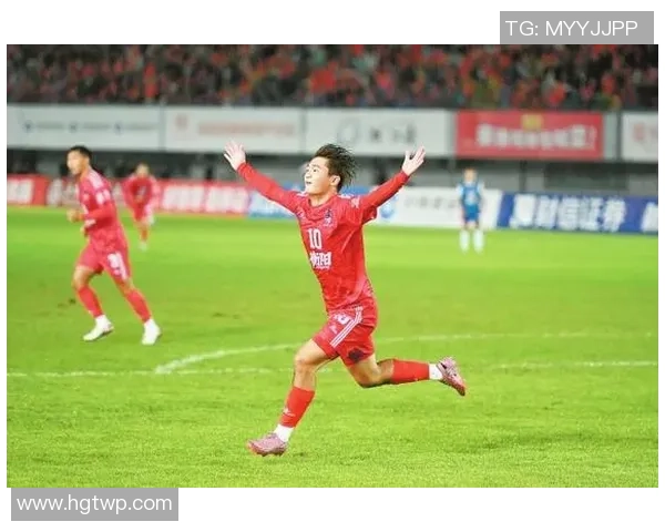 浙江卫视足球综艺节目全新升级打造全民参与的足球狂欢盛宴